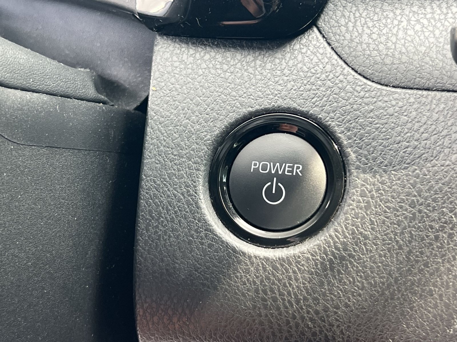 Used 2025 Toyota Camry SE w/ Convenience Package FWD image 29