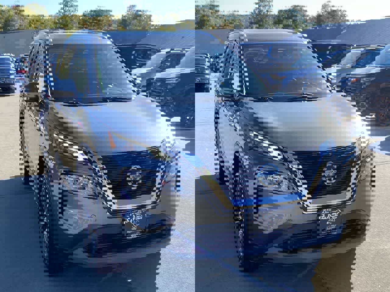 Used 2021 Nissan Rogue SV w/ Premium Package image 8