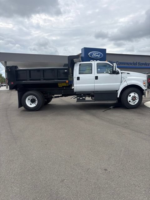 New 2027 Ford F750 2WD Crew Cab Super Duty image 6