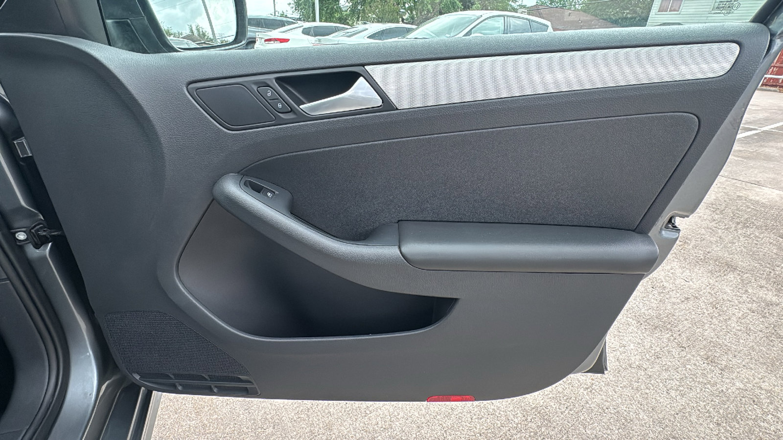 Used 2017 Volkswagen Jetta S FWD image 29