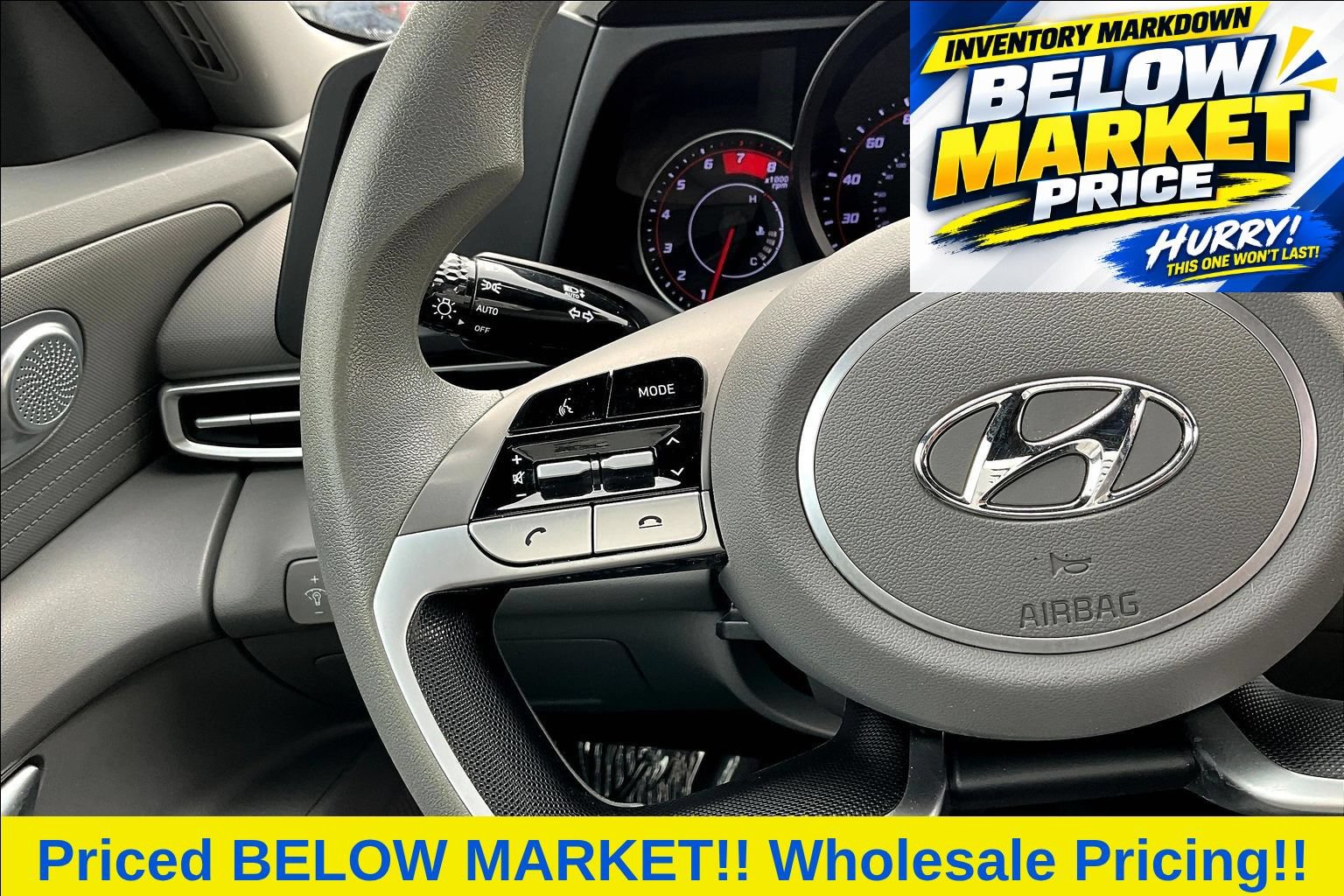 Used 2022 Hyundai Elantra SEL w/ Cargo Package FWD image 13