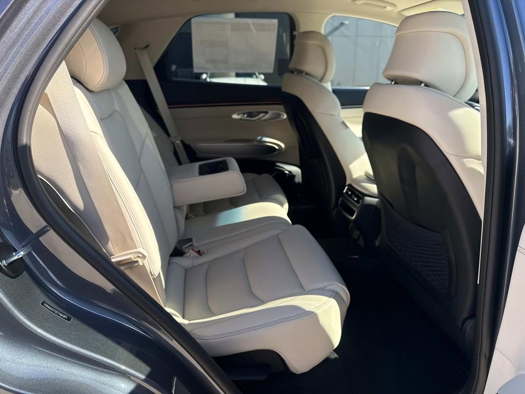 New 2026 Genesis GV70 2.5T Select AWD/4WD image 13
