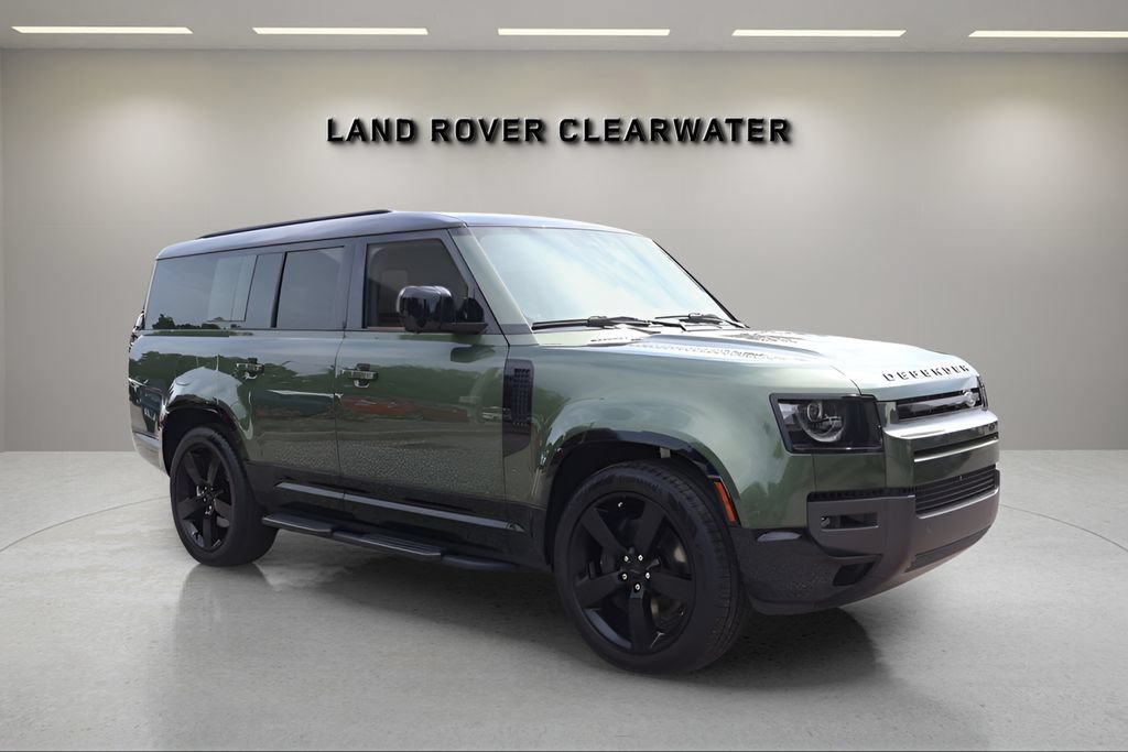 New 2026 Land Rover Defender 130 X-Dynamic SE AWD/4WD image 7