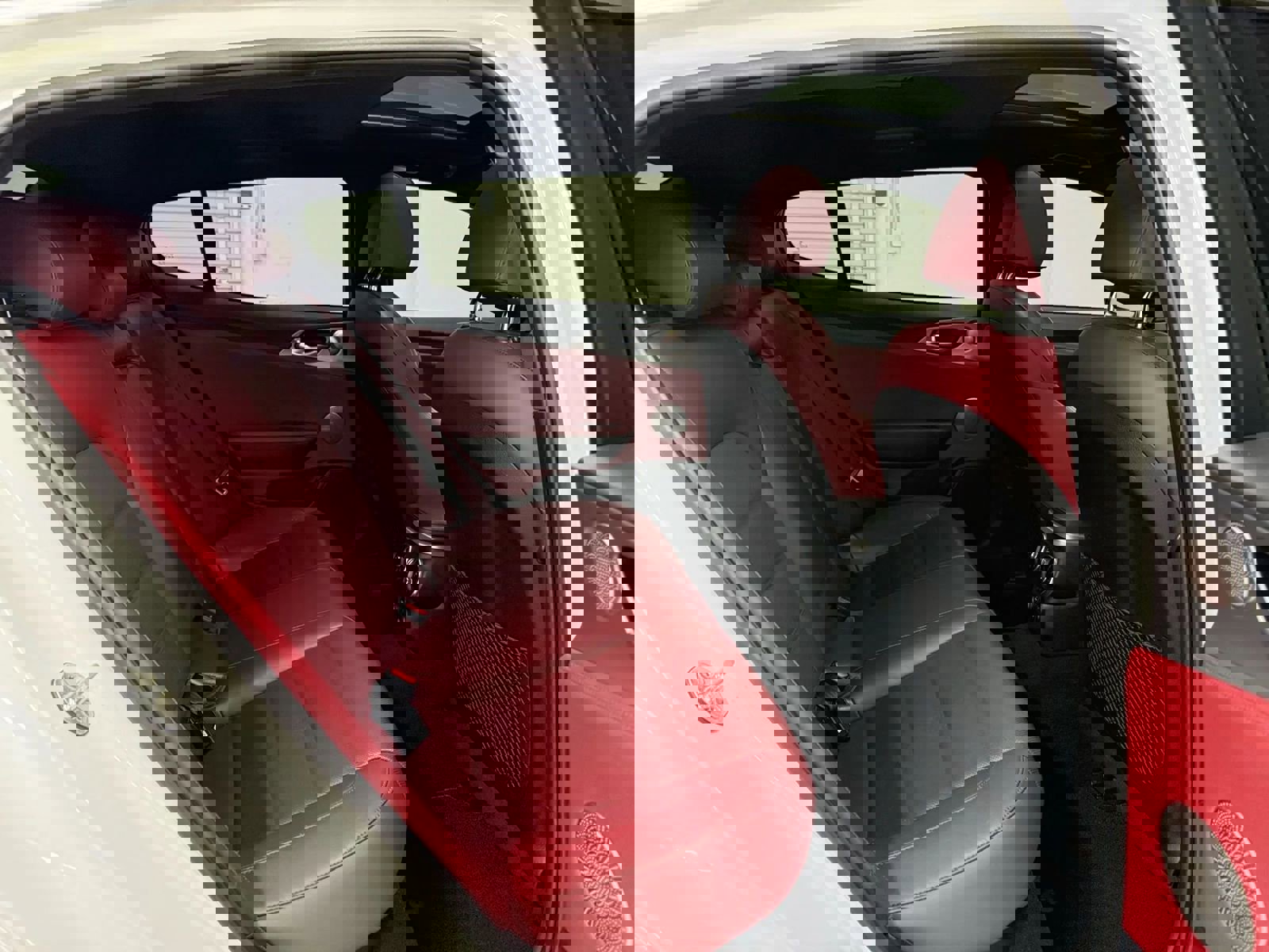 Used 2019 Kia Stinger GT2 image 14