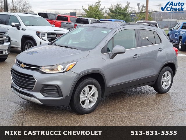 Used 2020 Chevrolet Trax LT image 1