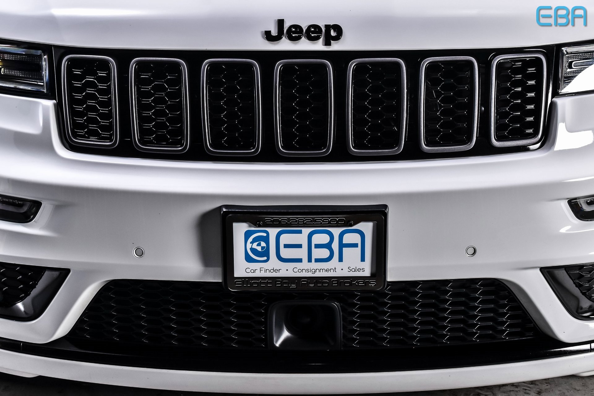 Used 2021 Jeep Grand Cherokee Limited X image 9