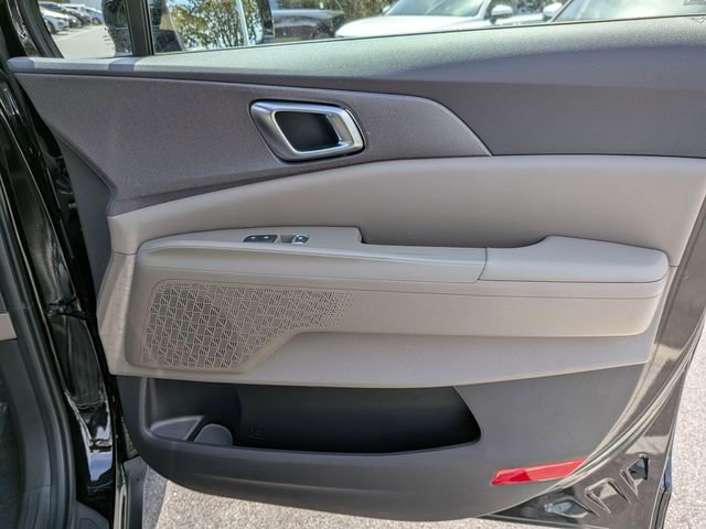 New 2026 Kia Carnival EX FWD image 27