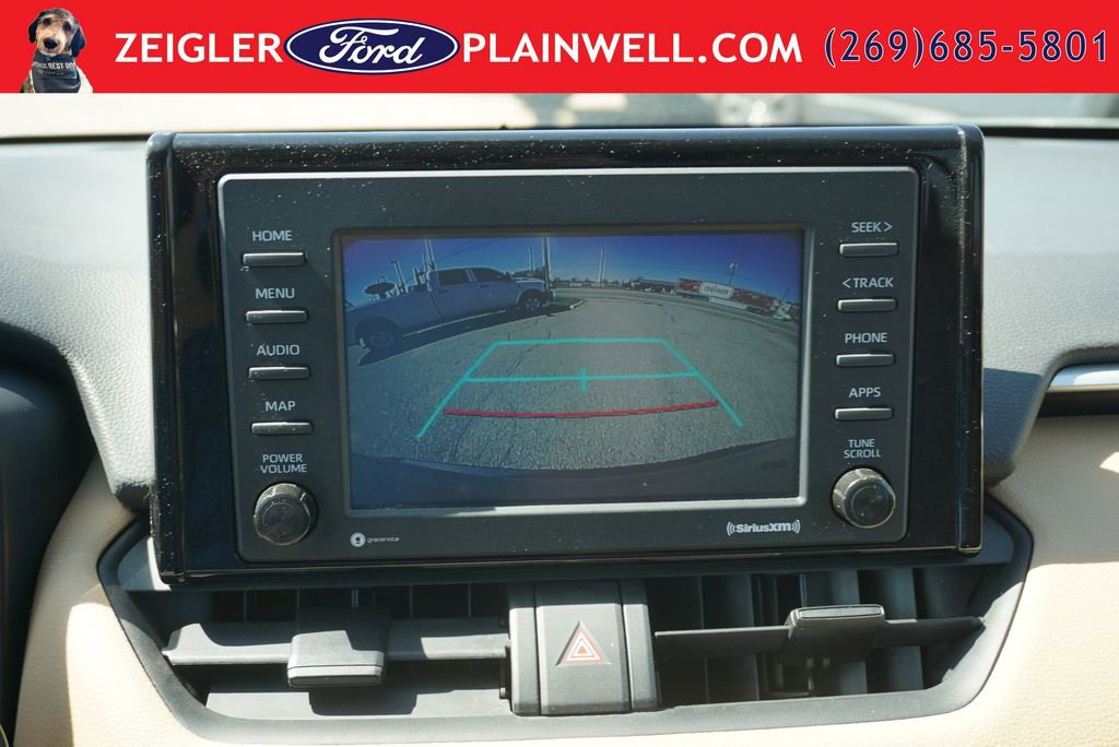 Used 2021 Toyota RAV4 XLE AWD/4WD image 18