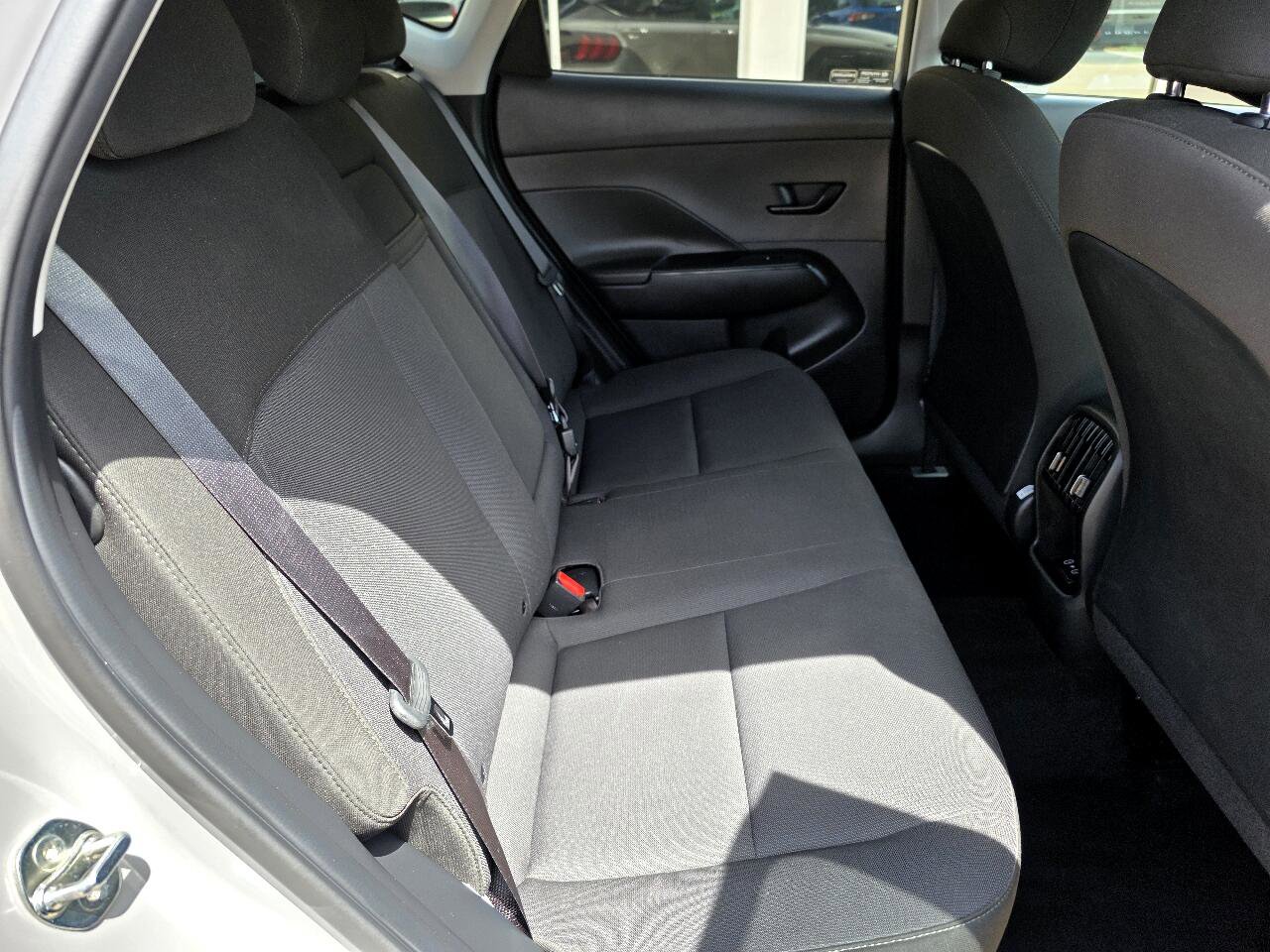 Used 2024 Hyundai Kona SEL image 22