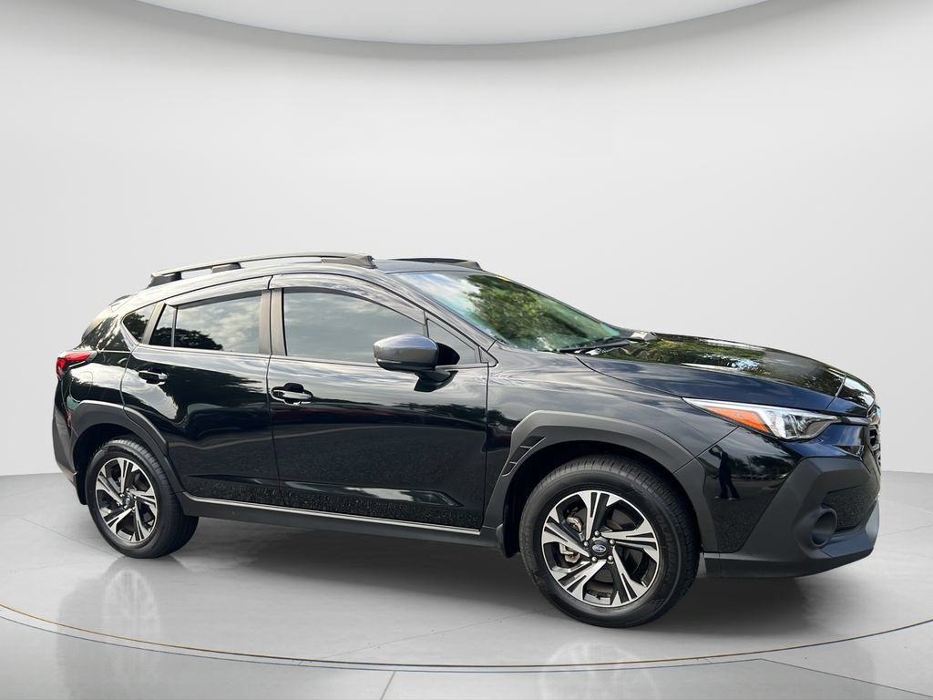 Used 2024 Subaru Crosstrek 2.0i Premium AWD/4WD image 3