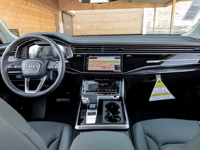 New 2026 Audi Q8 Premium Plus AWD/4WD image 23