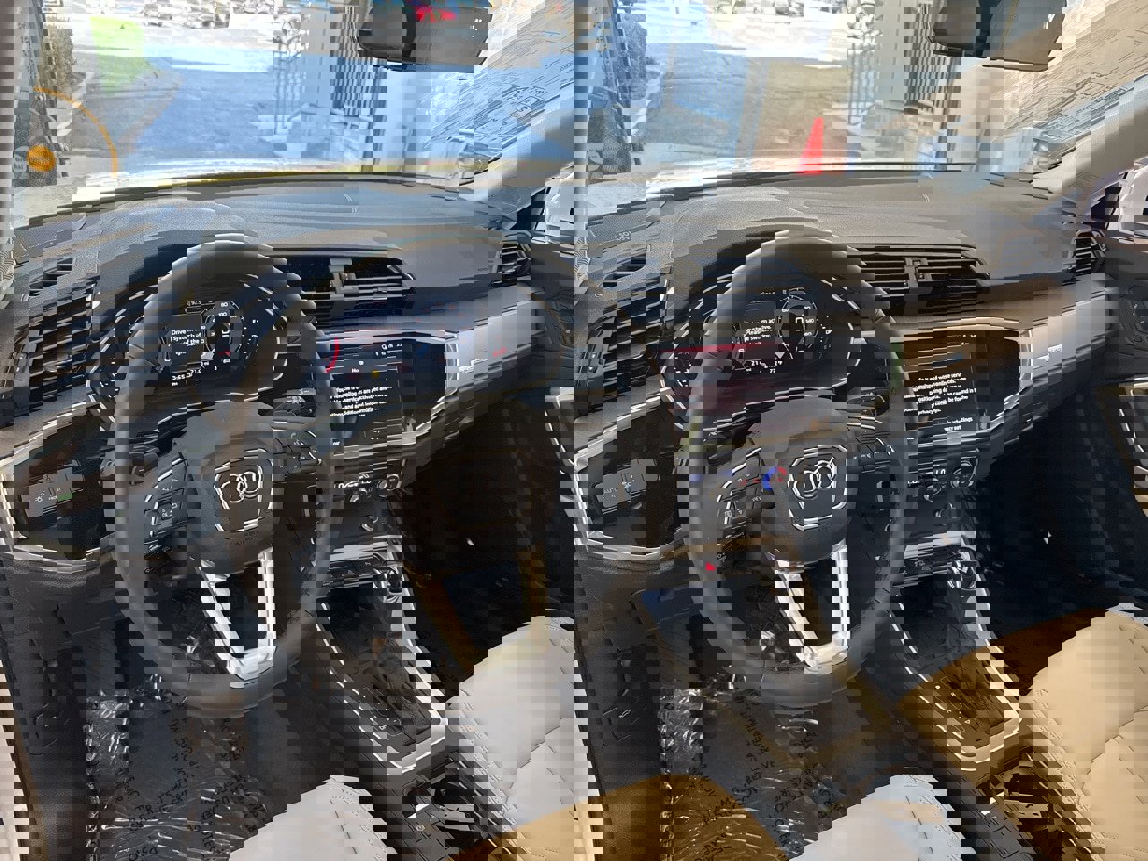 New 2025 Audi Q3 2.0T Premium Plus image 17