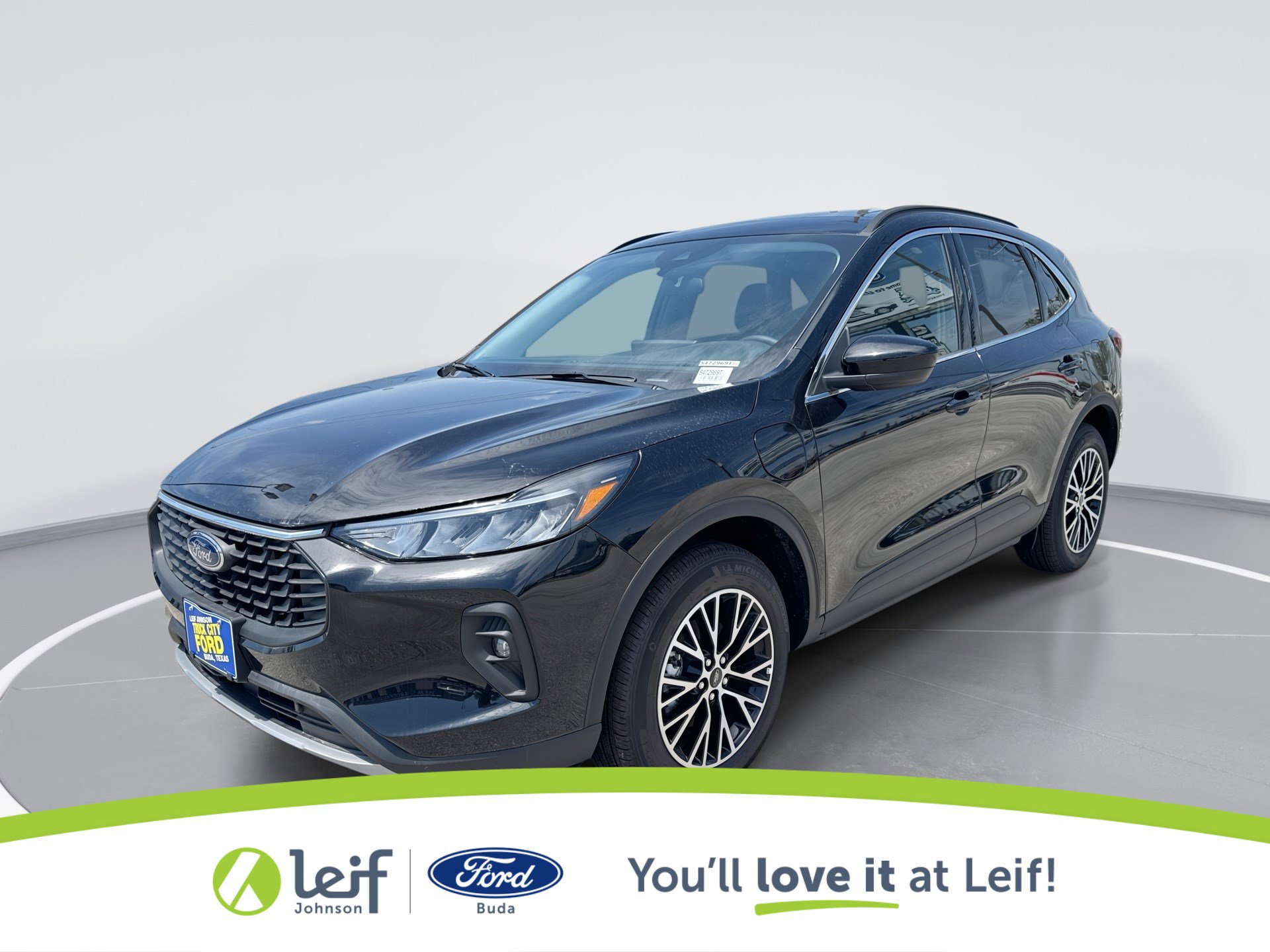 New 2025 Ford Escape SE