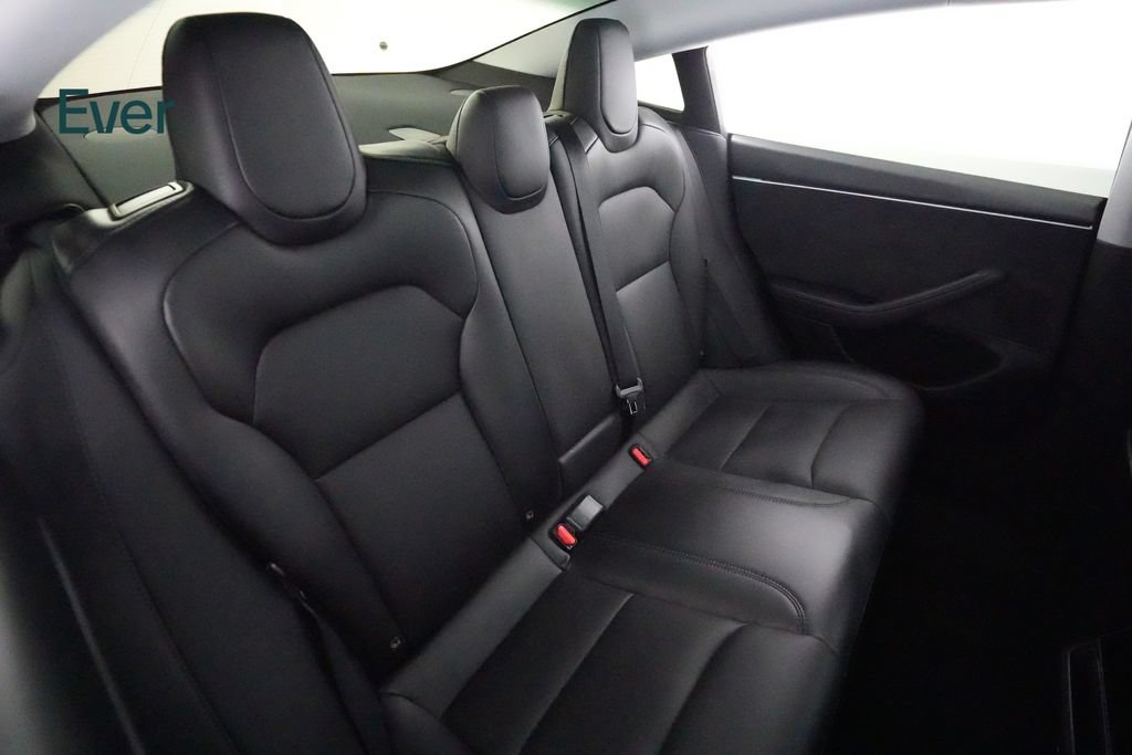 Used 2025 Tesla Model 3 Long Range AWD/4WD image 5