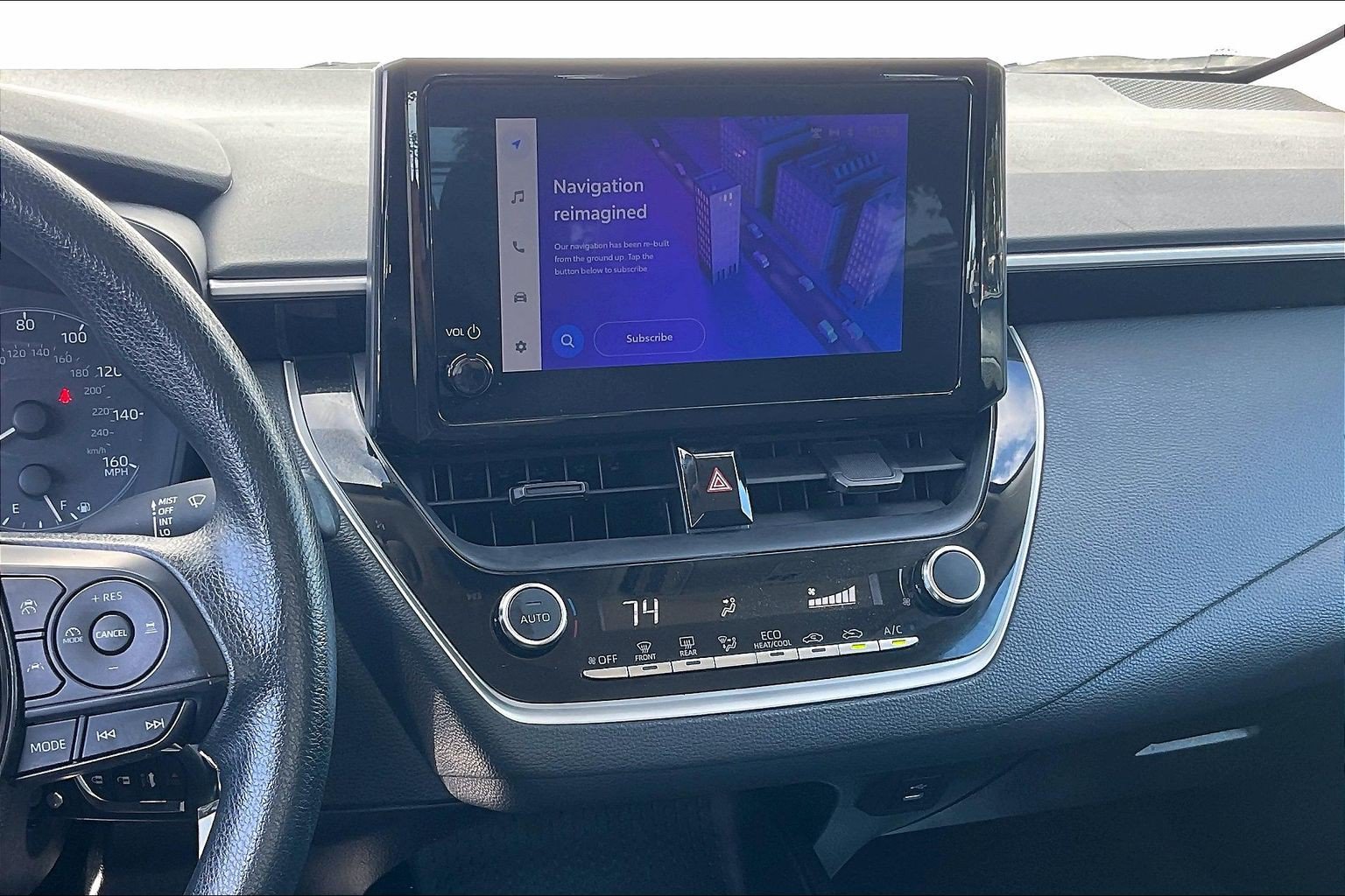 Used 2025 Toyota Corolla LE FWD image 7