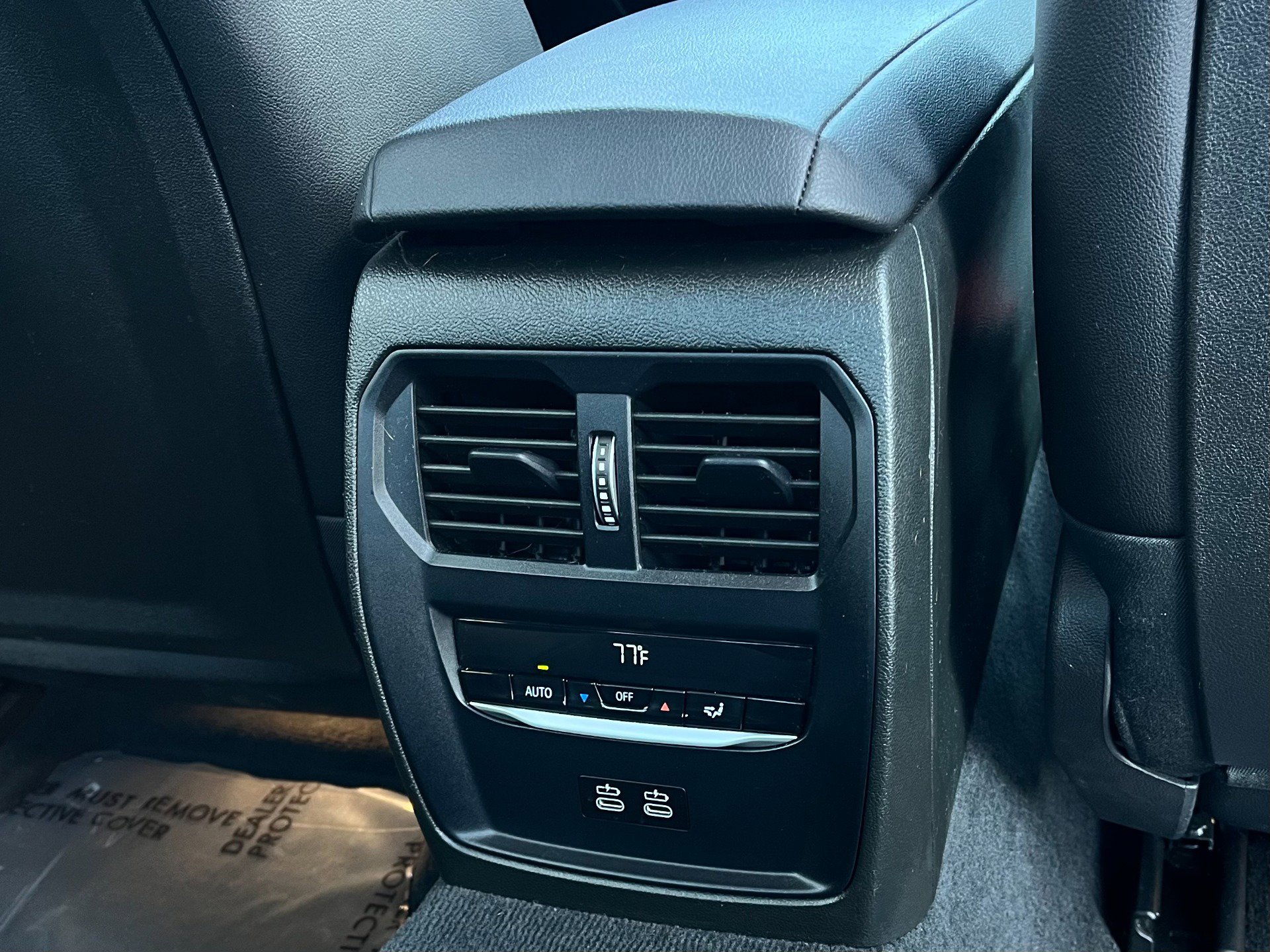 Used 2024 BMW 330i xDrive Sedan w/ Premium Package image 29