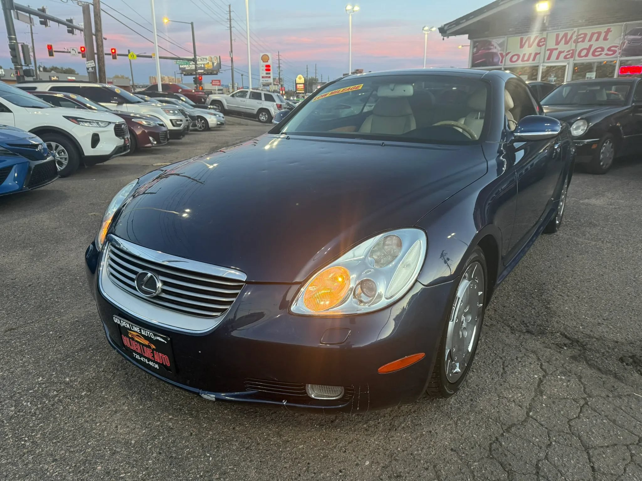 Used 2002 Lexus SC 430 Convertible RWD image 4