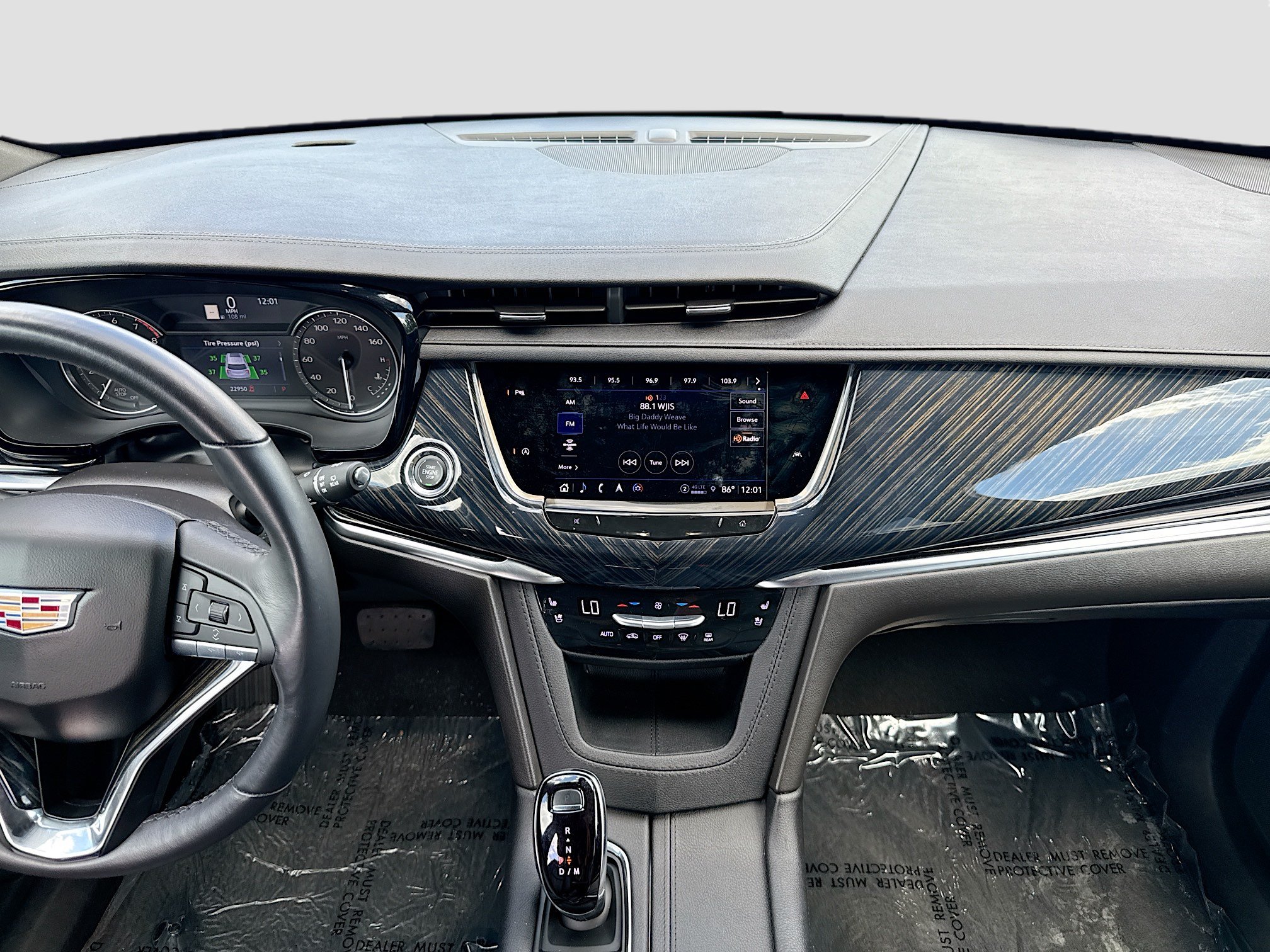 Used 2024 Cadillac XT6 Premium Luxury FWD image 20