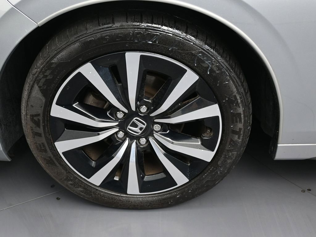 Used 2022 Honda Civic EX-L image 9