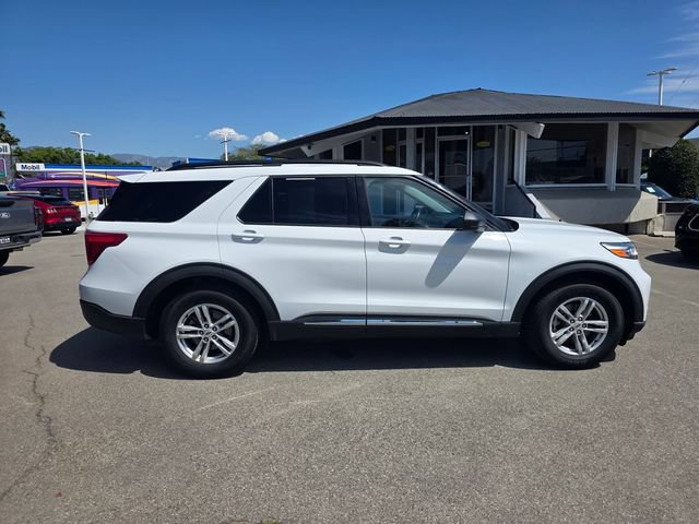 Used 2023 Ford Explorer XLT w/ Equipment Group 202A RWD image 3