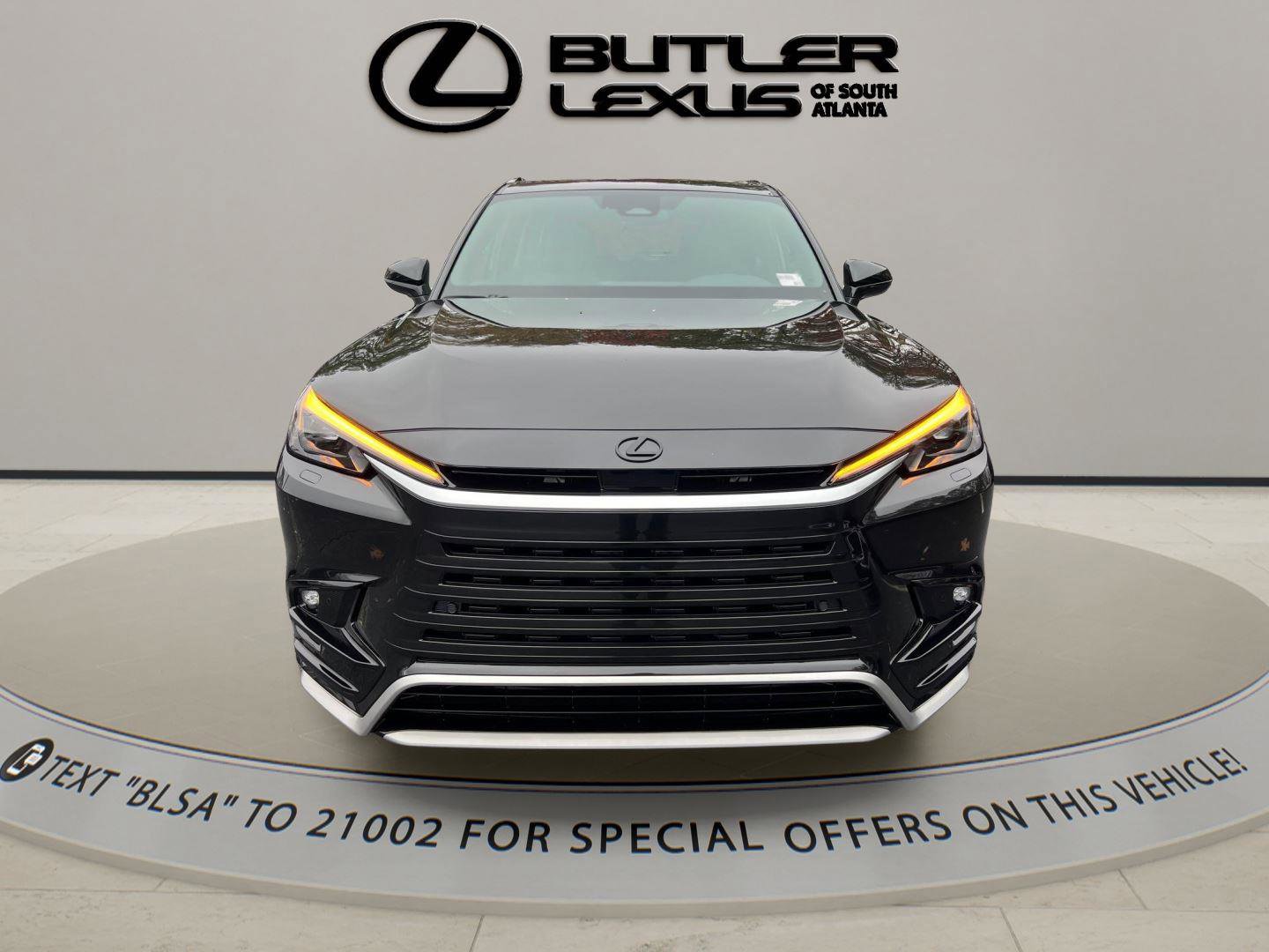 New 2026 Lexus TX 500h AWD image 2
