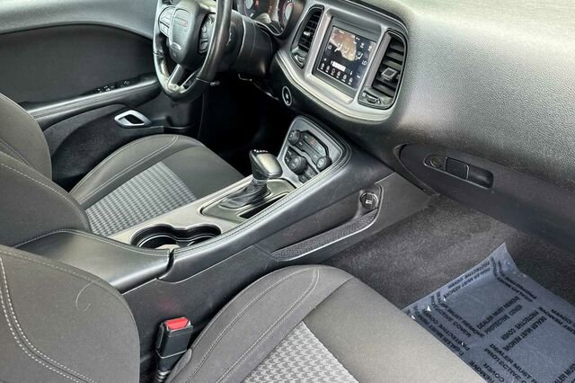 Used 2023 Dodge Challenger SXT w/ Blacktop Package image 15