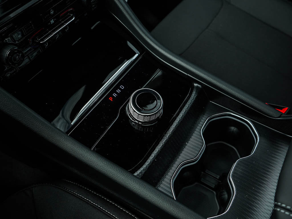 New 2025 Jeep Grand Cherokee Laredo X w/ Luxury Tech Group I image 26