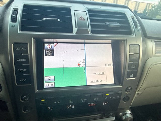 Used 2012 Lexus GX 460 w/ Comfort Plus Pkg AWD/4WD image 8