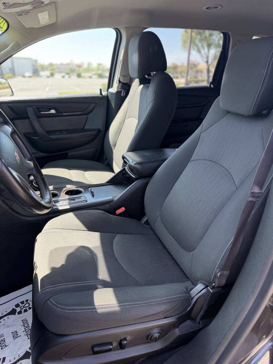 Used 2017 Chevrolet Traverse LT AWD/4WD image 15