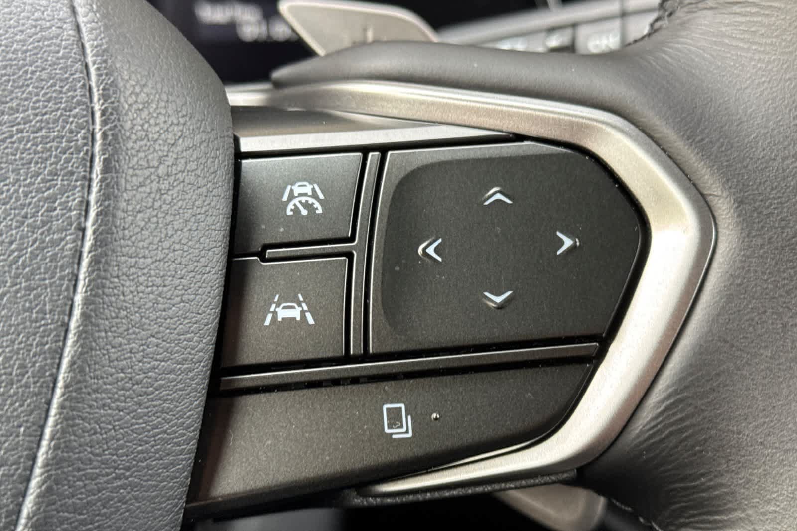 Certified 2025 Lexus RX 450h AWD w/ Luxury Package image 28