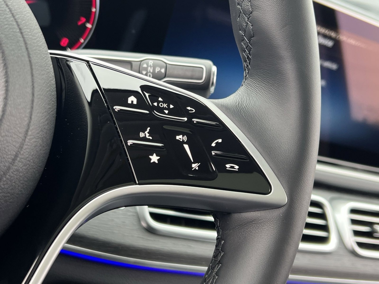 New 2026 Mercedes-Benz GLE 450 4MATIC image 30