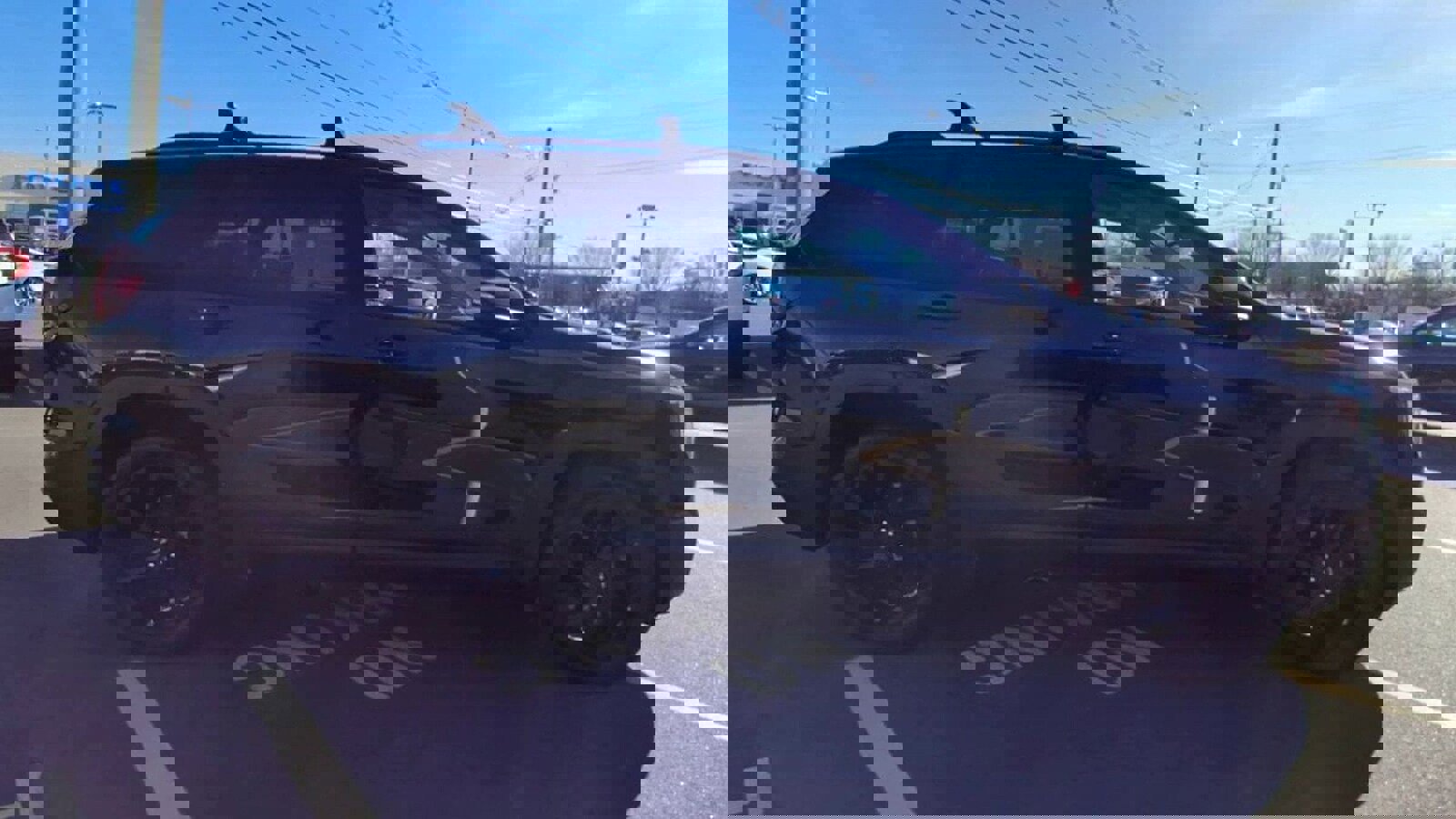 Certified 2023 GMC Terrain SLT w/ Tech Package image 9