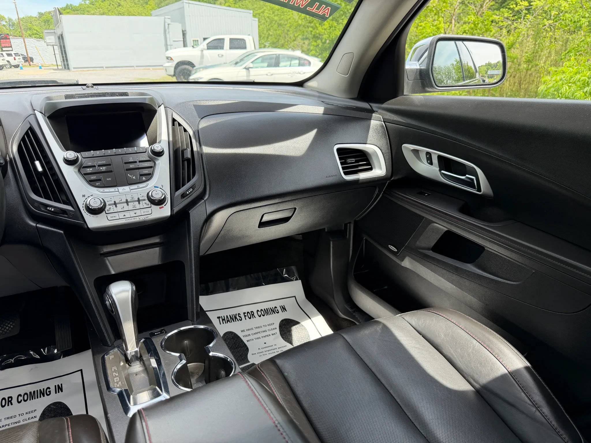 Used 2015 Chevrolet Equinox LTZ AWD/4WD image 30
