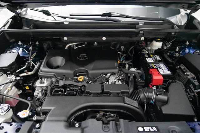 Used 2021 Toyota RAV4 XLE Premium AWD/4WD image 26