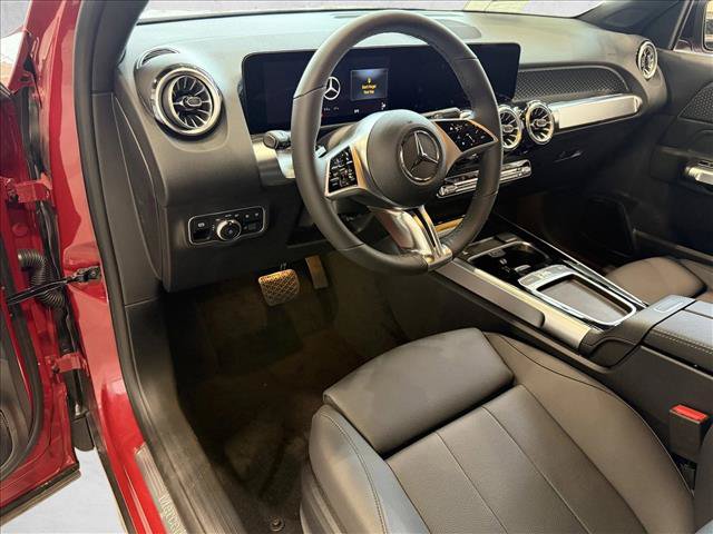 New 2026 Mercedes-Benz GLB 250 4MATIC image 9