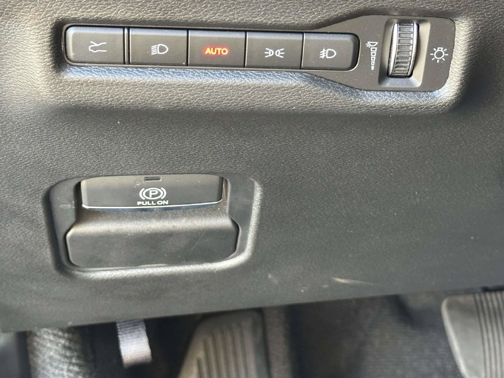 Used 2024 Jeep Wagoneer Launch Edition AWD/4WD image 28