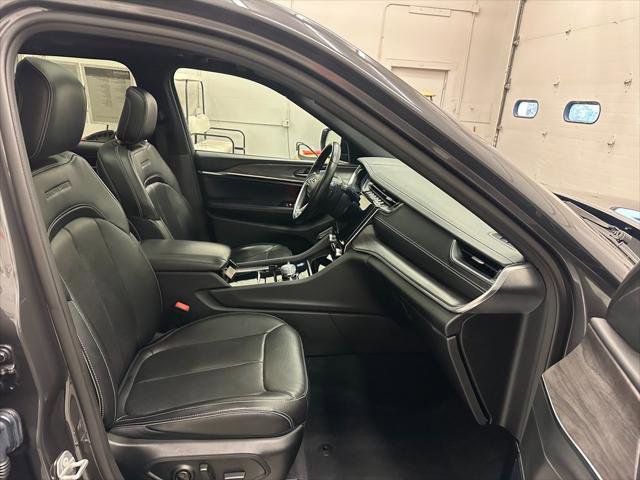 Certified 2022 Jeep Grand Cherokee Overland image 34