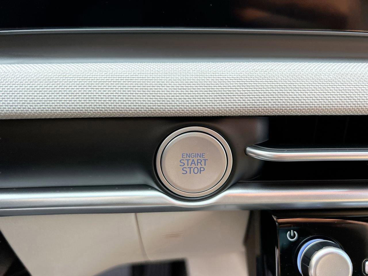 New 2026 Hyundai Tucson Limited image 39