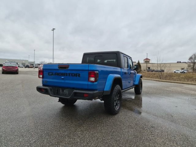 Used 2023 Jeep Gladiator Willys image 5