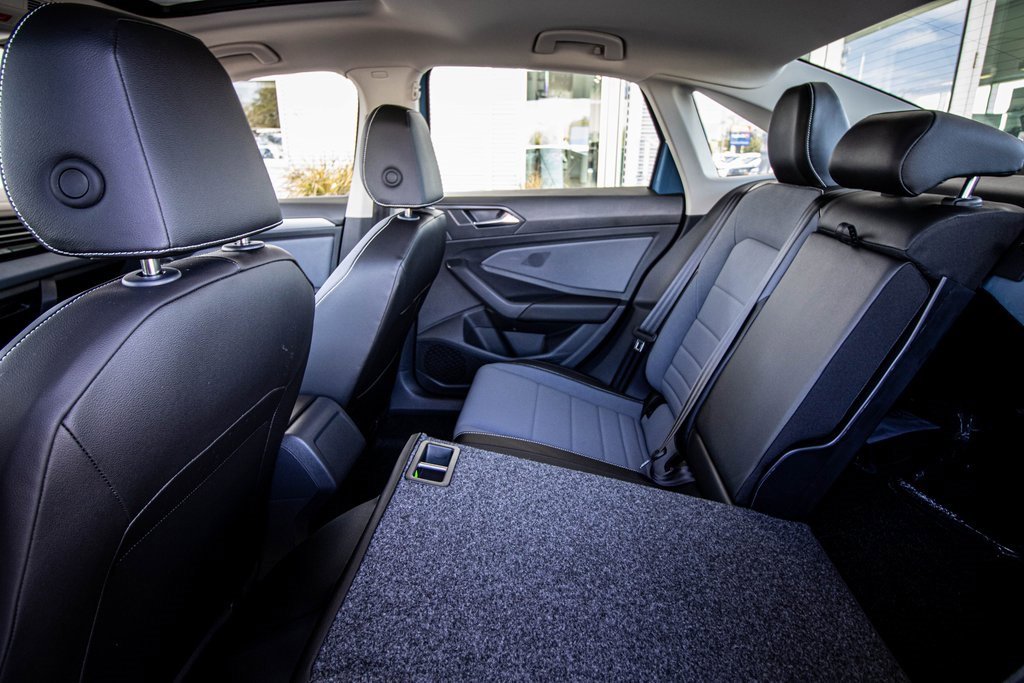 New 2026 Volkswagen Jetta SE image 48