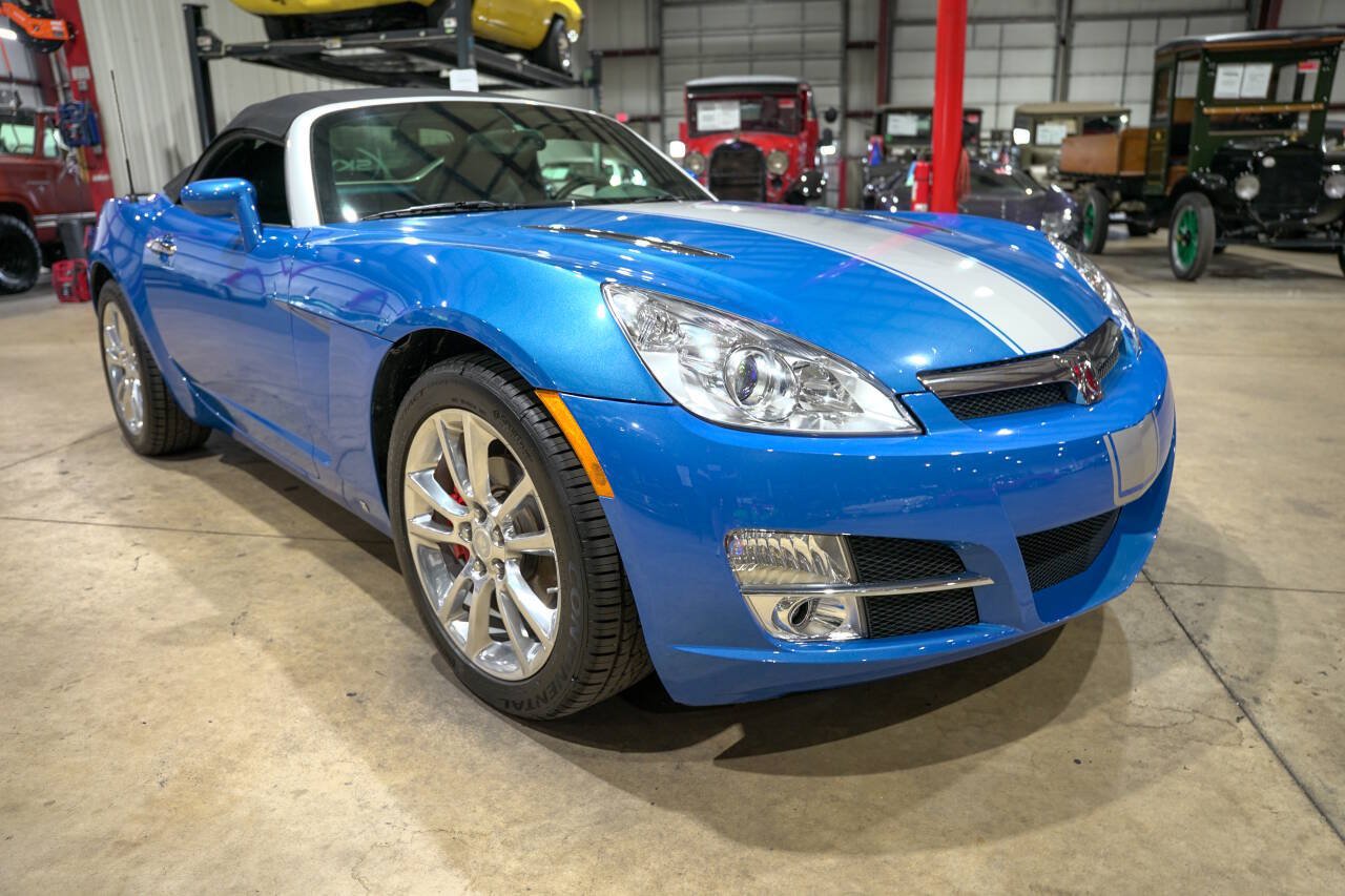 Used 2009 Saturn Sky Hydro Blue RWD image 23