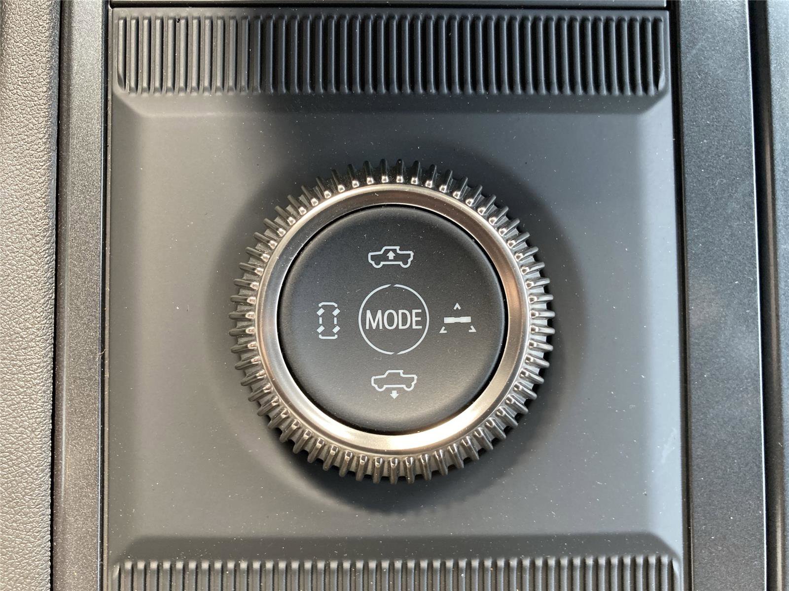 New 2025 GMC Hummer EV 3X w/ LPO, Dark Essentials Package image 21