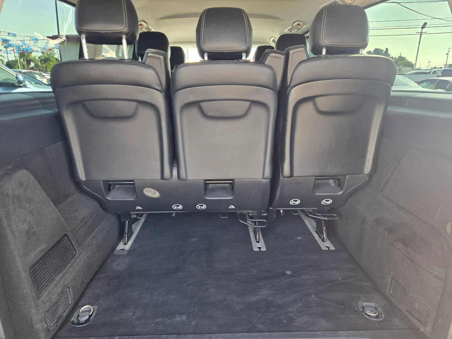 Used 2018 Mercedes-Benz Metris Passenger image 14