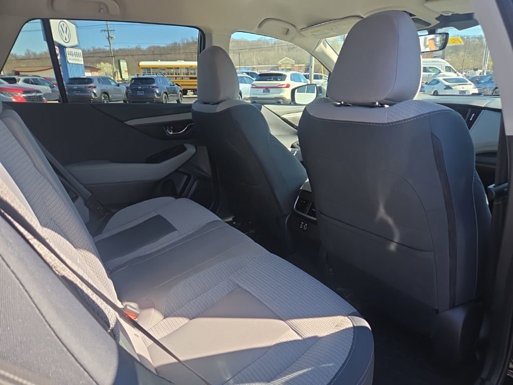 Certified 2025 Subaru Outback Premium w/ Popular Package #1A image 23