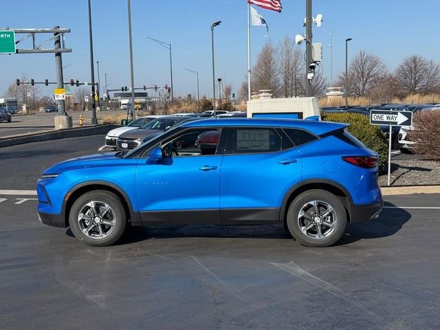 Used 2025 Chevrolet Blazer LT video 2