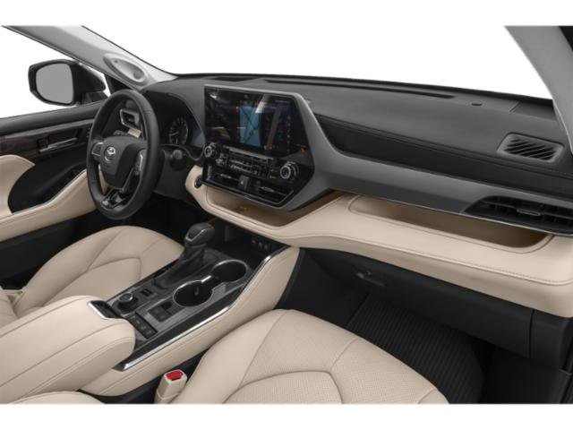Used 2021 Toyota Highlander Platinum AWD/4WD image 18