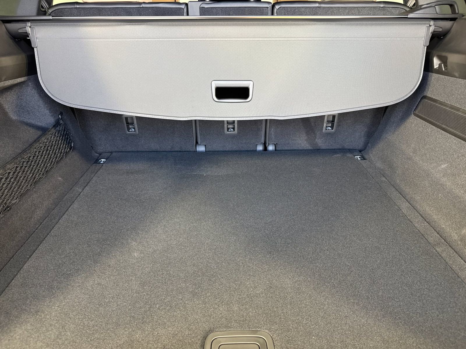 New 2026 Porsche Cayenne image 17