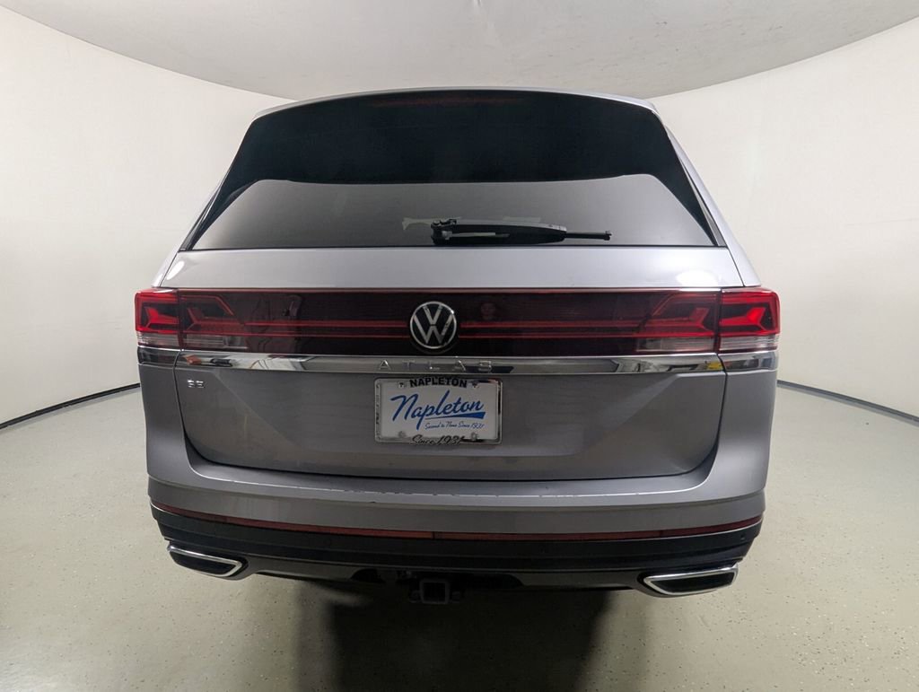 Used 2024 Volkswagen Atlas SE FWD image 7
