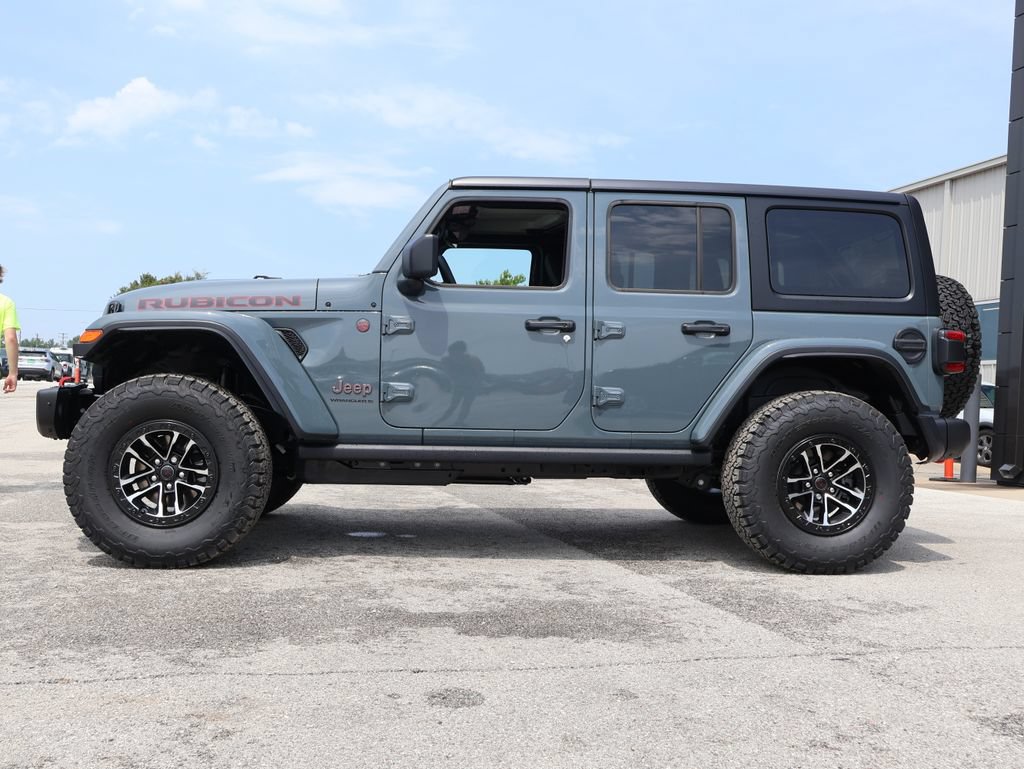 New 2026 Jeep Wrangler Unlimited Rubicon w/ Xtreme 35 Tire Package AWD/4WD image 2