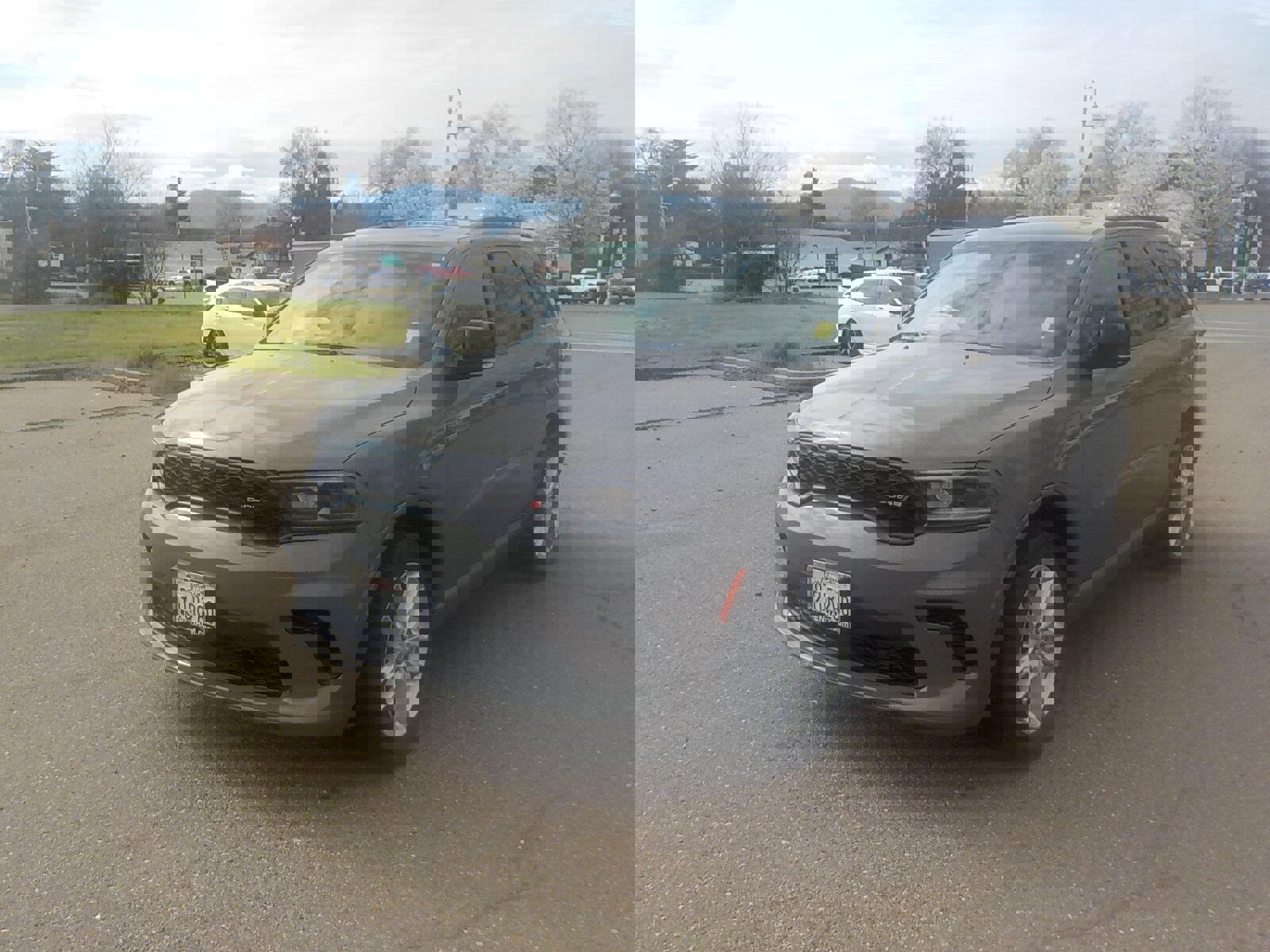 Used 2025 Dodge Durango GT image 1